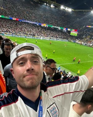 Roman Kemp Instagram - I guess we’re off to Berlin… 🤷🏼‍♂️