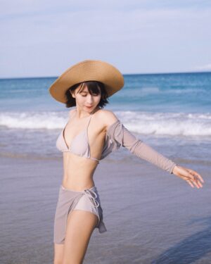 Ron Monroe Instagram - 今日も急に👙写真📷
ちゃんとトレーニングしました💪🏻