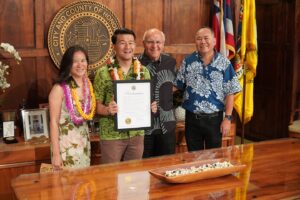 Ronny Chieng Instagram - JULY 27 2024 OFFICIAL RONNY CHIENG DAY TODAY IN OAHU!

MAHALO HAWAII AND @mayorrickhnl. I HOPE I ALWAYS GIVE MORE THAN I TAKE HERE.

📸: Ryan Wilson