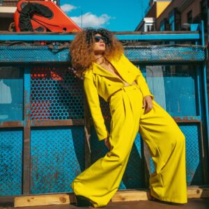 Rosa López Instagram - Hay poder ¡PWR !💎⚡️

DISPONIBLE EN PLATAFORMAS DIGITALES 🎧🎧🎧

📸 @joan.crisol 
💄@antoniomartinjulian