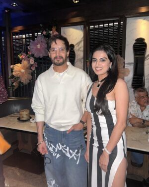 Roshni Sahota Instagram - It was an amazing night celebrating the success of “Ranneeti-Balakot and Beyond”. Surreal experience of sharing screen with such talented and humble artists. @jimmysheirgill sir your brilliant performance hold me throughout the entire series. @larabhupathi mam u r extremely skillful and intelligent which reflects in your performance and personality. @sanndstorm sir thankyou so much for believing in me for your mehreen, you are blessed with amazing direction sense. @satyajeetdubey you are so effortlessly easy with your acting skills, got to learn so much from you.
Celebrating and toasting to the grand success of “Ranneeti- Balakot and beyond”. Thankyou @official_sphereorigins for giving me this opportunity. @theshubhchaudhary you were missed my friend thankyou for always teaching me and taking care of me on set. You are the first one to call me mehreen. @priya_bathija you are darling my love, cheers for all the best memories we had in kashmir. @umarsharif_21 you are best in your work, yakub has done beautifully by you. @sunilsaaraswat you were amazing.

#celebrating #toasting #success #grand #party #jiocinema #ranneetionjiocinema #ranneetibalakotandbeyond #jimmyshergill #laradutta #ashutoshrana #ashishvidyarthi #webseries #webshow #indian #patriotic #kashmir #india