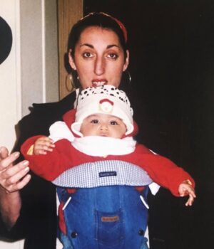 Rossy de Palma Instagram - FELIZ 25 🎂 Mi Luna Lunera🌛 un quarto de siglo Disfrutando y Agradeciendo tu Bella Existencia 🙏🏽 Eres un Tesoro de Hija 💝 so proud of you ma Cherie D’Amour TE QUIERO CON TODO MI 🫀 JE T’AIME A LA FOLIE  MUAEMEOW TE I LOVE U INFINITO ♾️❤️‍🔥