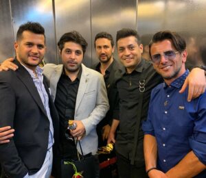 Rouzbeh Moeini Instagram - به همراه دوستان در جشن حافظ✌️💐
#امين_حيايي #روزبه_معینی #هنر#بازيگر#سلفي #بهترين#كمدى#درام#هنرگسترحيايى #فيلم#سينما#حافظ#جشن_حافظ#على_معلم#طنز#عكس
