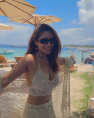 Ruhani Sharma Instagram - 🦋