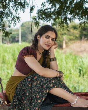 Ruhani Sharma Instagram - Caption this for me 🐒 
.
.
.
.
.
.
📸 @pranil_chintewar 
MUA  @makeuphairbyrahul 
MUA assistant @makeupbyreshma_
Stylist @anushapunjala 
Assisted by @sai_mad_max1