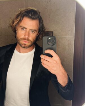 Rui Andrade Instagram - 𝗹𝗮𝘀𝘁 𝗻𝗶𝗴𝗵𝘁’𝘀 𝘀𝗲𝗹𝗳𝗶𝗲… 📸
_
_
#selfie #portugal #goa #lisboa #photooftheday #photography #potd #me
