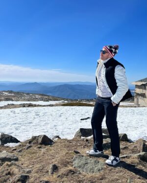 Rui Andrade Instagram - 𝗲𝗿𝗮 𝘂𝗺𝗮 𝘃𝗲𝘇… 𝗻𝗮 𝗦𝗲𝗿𝗿𝗮 𝗱𝗮 𝗘𝘀𝘁𝗿𝗲𝗹𝗮 📍
_
_
#serradaestrela #winter #travel #levis #nature #photogram #photography #photo #potd