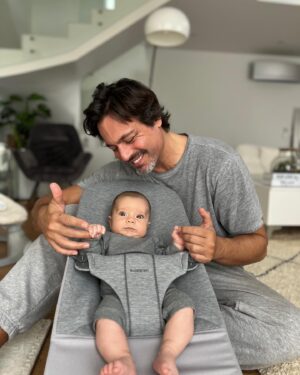 Rui Santos Instagram - A diversidade de temáticas no meu feed como podem constatar não é muito variada pois tem sido assim a minha vida nestes últimos tempos.
Temos tido a ajuda da equipa da @prenatalportugal para nos ajudar a encontrar e escolher quais os melhores produtos que se adequam as nossas necessidades.
A @prenatalportugal tem as melhores marcas do mercado, no que toca à segurança e funcionalidade.
Obrigado a toda a equipa pela simpatia e profissionalismo.
#pub #prenatal #babybjorn