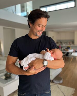 Rui Santos Instagram - O Baltazar está tão lindo e saudável, estou muito feliz.
A Anneli tem sido uma mãe incrível 😍