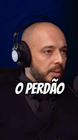 Rui Sinel de Cordes Instagram - O perdão. Podem ver o episódio completo em todas as plataformas na bio 👉🏼@despolariza