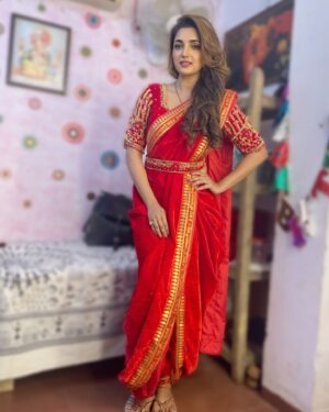 Rupali Bhosale Instagram - ❤️