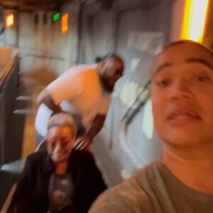Russell Curry Instagram - Best Disneyland trip ever!

Always a blast hanging with my cousins, and so glad I FINALLY got to hang out with my lil cousin @oliviammartinez for the first time!

#cuzzndem