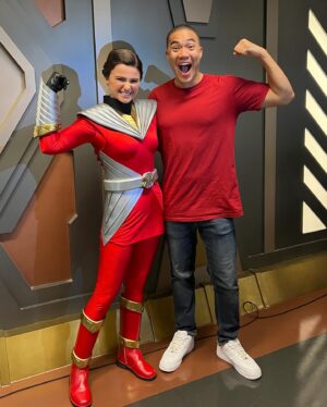 Russell Curry Instagram - It’s an unbelievable honor to get to pass the “Red Torch” to the first full-season female Red Ranger in @powerrangers history!

And the fact that that person happens to be my bestie @hunterdeno makes it even more special!

I remember before we even had confirmation that Cosmic Fury was really going to happen, Hunter and I had conversations about how SOMEONE needs to be Red now after my color change. And I thought it should be her 💪🏼 I couldn’t be more happy that my prediction came true!

Here’s a clip from Episode 4, where Zayto reacts to Amelia’s new color as well as some BTS of the day that we shot the scene her becoming the Red Ranger in Episode 3! I wasn’t called to set that day, but I HAD to be there to witness history and to support my girl!

Proud of you always, HD 🫶🏼 ilysm!!
💖❤️🩶