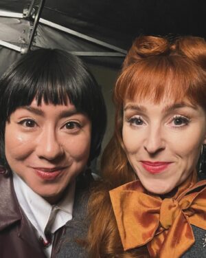 Ruth Connell Instagram - When you got to work with a legend @thetamlyntomita and newer ones in the making….. #deadboydetectives @netflix