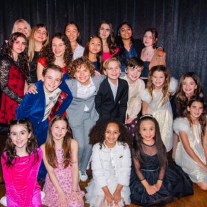 Ryan Buggle Instagram - Had the absolute best time hosting the @handlerhopefoundation first ever #CabaretforHope ⭐️ Cannot wait for next time and thank you to everyone who made it a massive success!