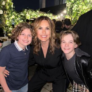 Ryan Buggle Instagram - Best night with the best people! Season 25 we can't wait! (Also always take @dearmichaelcash to parties he's the king of the dance  floor🕺)