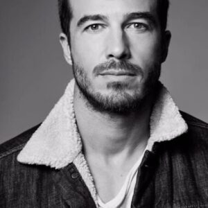 Ryan Carnes Instagram - Did this shoot with @cedricterrell literally on my way to the airport to shoot a film in Mexico.  A crazy day was had 🕺🏻 

#health #fitness #travel #roadlife #vanlife #weightlifting #aheadproducts #liftingweights #fitnessjourney #fitnessfreak #fitnessmotivation #fitnessphysique #fitnessgoals #fitnessgear #fitnesstips #fitnesscoach #fitnesslover #fitnessvide #fitnesslove #wellness #instafitness #fitnesshumor #fitnesstraining #fitnessenthusiast #fitnessreel #roadworkout #travelworkout #healthytravel #healthyonthego