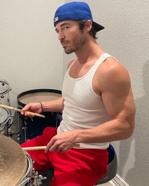 Ryan Carnes Instagram - 👀 Who knew?