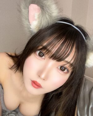 Ryo Yamabuki Instagram - どあっぷ

#gravure #guitarist #cosplayer