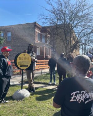 S. Dilla Thomas Instagram - This weekend, in partnership with Folded Map Creator @tonikaj and Chicago Historian @6figga_dilla, we kicked off our fourth Disrupting Segregation Bus Tour where we reflect on the impacts of segregation and reimagine our neighborhoods.

Stop #1: We visited an Englewood home that was sold on a Land Sale Contract (LSC), a contract that enforces high monthly payments to the seller without transferring ownership rights to the homebuyer. During the 50s and 60s, this was a common practice to legally steal homes from Black families. 

7037 S. Green is one of the many homes captured by Inequity for Sale, a project that captures the stories of Englewood homes sold through LSCs. To learn more, visit inequityforsale.com

Stop #2: Attendees used our kit to explore Lincoln Park and reflect on the differences between both neighborhoods. 

To learn more about our Folded Map Toolkit, visit bit.ly/fmaktwh or head to our bio! 

#chioerj #togetherweheal #foldedmap #communityhealing #disruptingsegregation