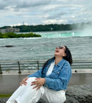 Sabila Nur Instagram - Second time at the Niagara Falls and it still blew my mind away ❤️💕