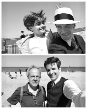 Sabin Tambrea Instagram - Heute jährt sich zum hundertsten Mal der Todestag von Franz Kafka. Es war mir eine Ehre, ihn in unserem Film „Die Herrlichkeit des Lebens“ spielen zu dürfen. Morgen feiert der Film in Wien Premiere und wird ab dem 7.Juni auch dort in den österreichischen Kinos zu sehen sein! Da ich leider nicht da sein kann, schicke ich aus der Ferne ein herzliches Toitoitoi an meine Freunde und wünsche euch einen unvergesslichen Abend! @filmladen_lunafilm @lotusfilm.at @henrietteconfurius
@judkaufmann_dop 
@hansjoerg_weissbrich
#georgmaas 
@anjadihrberg_casting
@manuelrubey @lennyaltaras
#luiseaschenbrenner
@alma.hasun @stiefelriemen_nance
@golpashindaniela
#miragriesbaum
#lionelhesse
#CasparStoltenberg
#MiaKleinSalazar #michaelacaspar
#klaushuhle
@peter.moltzen
@kwanzlnekrasov
#friederiketiefenbacher
@martharuess
@regina.brf @meletsch_ #anjaheger;
@tanjahausner
@nataschamaraval
#katharinawöppermann @mareikemareikemareike
@christianschulzphoto2022
@krabbegrip
#tempestfilm @steadicam_ioana_tarchila
#lotusfilms @mschmigalla 
@medienboard @felicitrix  @agenturfilmgesichter 
@benjamin.herrmann
@paul_eisenach_music @jonas_hofer_music
@viennafilmcommission
@mv.filmfoerderung @theaterkunst
@majestic.film
#helgesasse #solveigfina
#tommypridnig
#peterwirthensohn @sfischerverlage uvvm. 
#franzkafka #kafka alle fotos (c) @sabintambrea
