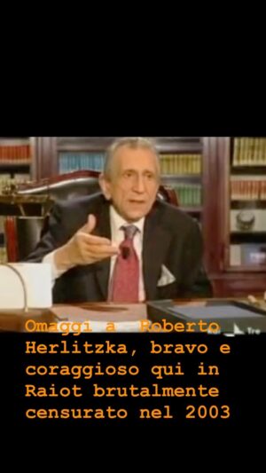 Sabina Guzzanti Instagram - Eh si c’era anche Roberto #Herlitzka dentro raiot, è stato un onore conoscerlo e giocare con lui, qui lui nella parte di CerchioBott io #vespa (allora aveva ancora molti nei)