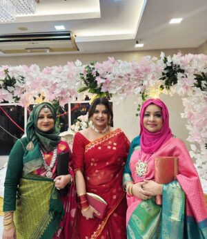Sabnam Faria Instagram - শেষবার যখন কোন সামাজিক অনুষ্ঠানে গিয়েছিলাম তখন আওয়ামীলীগ ক্ষমতায় ছিল 😝
অন্তর্বর্তীকালীন সরকারের সময়ে কেউ বিবাহ করলে দাওয়াত দিয়েন!