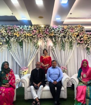 Sabnam Faria Instagram - শেষবার যখন কোন সামাজিক অনুষ্ঠানে গিয়েছিলাম তখন আওয়ামীলীগ ক্ষমতায় ছিল 😝
অন্তর্বর্তীকালীন সরকারের সময়ে কেউ বিবাহ করলে দাওয়াত দিয়েন!