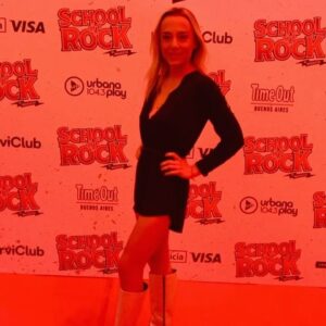 Sabrina Carballo Instagram - Premiere 🎭🎸🎸🎸🤘🤘
———————————————————————————
👢 @maybe.zapatos 💎