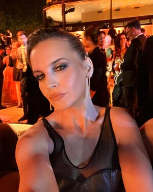 Sabrina Garciarena Instagram - 💋💋💋💋
Amé 
H @zacariasguedes 
MUP @pereyrafabi 
ST @carolinamaxwell