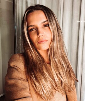 Sabrina Garciarena Instagram - 🖤

Nuevo color X @zacariasguedes