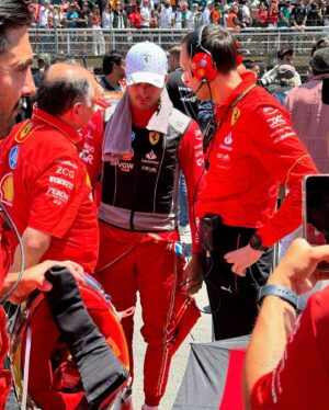 Sadri Skander Instagram - F1 in Barcelona with Shell 🏁✨🏆 Scuderia Ferrari 🐎