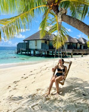 Sahiba Bali Instagram - would be here but life beach mein aa rahi hai 🙂