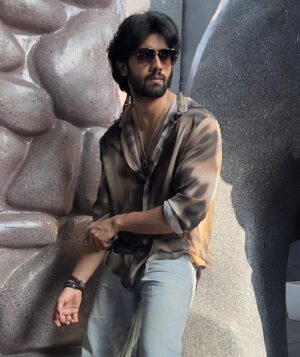 Sai Ronak Instagram - Updated version for a movie song shoot 😎