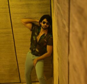 Sai Ronak Instagram - Retro vibes.. 
P.c : @suryatumarada_143