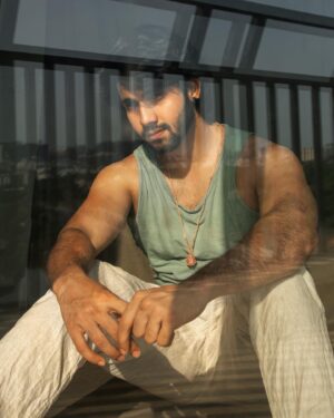 Sai Ronak Instagram - Being transparent..

Photography @lensxstories 
Assisted by @adityasinghrajput_gallery