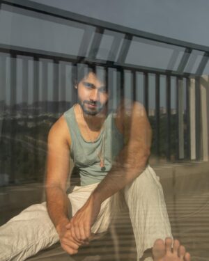 Sai Ronak Instagram - Being transparent..

Photography @lensxstories 
Assisted by @adityasinghrajput_gallery