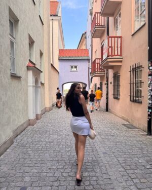 Saiee Manjrekar Instagram - war-saw the most beautiful city 🫶🏻