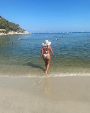 Saira Khan Instagram - Last day on the beautiful island of Elba. I’ve eaten pizza, scoffed on ice creams, lazed around and let my body loose in skimpy bikinis !! No shame, no guilt , just pure and utter happiness. 

I’ve put on a few pounds, tummy is softer, arse is abit saggier …..but the heart is happy. That’s all that matters. 

Enjoy your body, life and make precious memories - no regrets! 

#mybody #mylife #mychoice