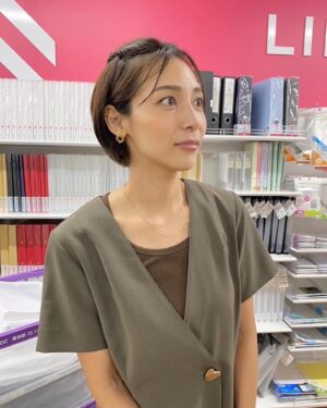 Saki Aibu Instagram - ただいま、テレビ朝日で19:00-21:30「家事ヤロウ！」
出演中でございます✨ミキティさん、一緒にいるだけで色々勉強になるし頼もしくて最高でした☺️✨
お時間ある方ぜひみてください✨