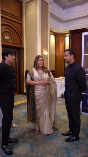 Salil Acharya Instagram - And #78thindependanceday🇮🇳🇮🇳❤️ was extra special … right from the occasion to the guests .. #sarvottamnaagriksanmaan awards given to a room filled with achievers in their fields from @theshilpashetty to #padmashri @uditnarayanmusic .. to the wonderful #padmabhushan @anupampkher ji was a night to remember with the wonderful @sseemasinghh and @meghashrey once again paving the way and creating something special 
Hmu : @chaurasiapooja.mua 
Digital magic : @01dhanashrinagwekarphotography