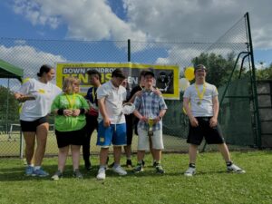 Sally Phillips Instagram - Thank you so much Balfe family for organising the first @thistleworthtennisclub #DownSyndrome Open. Huge congratulations to Ashley, this year’s champ. Thank you for your support Thistleworth, @downs_syndrome_association and @middlesextennis and thanks to all the athletes who turned up and made it #suchfun and the pros who gave up their time to coach and umpire… bring on the next one!
