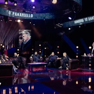 Salvatore Esposito Instagram - #Gomorra10anni è stato un bellissimo viaggio nei ricordi . Lo trovate su @skyitalia e @nowtvit . L'avete già visto ?