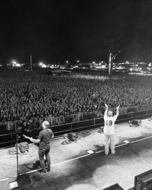 Sam Carter Instagram - As if this is my life 🙏♥️

@edmasonphoto