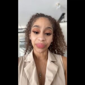Samantha Johnson Instagram - hump day dump thirty-eight
•
Thank you for tuning in 🙏🏽