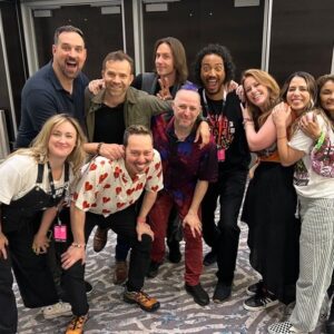 Samba Schutte Instagram - Thank you so much @floridasupercon and all amazing fans, organizers and volunteers for a beautiful weekend! Met some amazing people🫡🏴‍☠️✨
#OurFlagMeansDeath #ofmd #floridasupercon