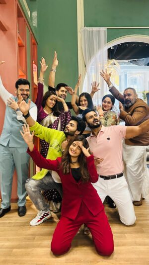Sambhabana Mohanty Instagram - The paagalpan coming on your TV screens from the 3rd of  sept 2024
Say Hi to the “Mittal Family” #sumanindori only on @colorstv @officialjiocinema