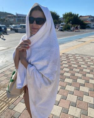 Samira Schoffel Instagram - Dumpistana hoş geldiniz! 🏖️
