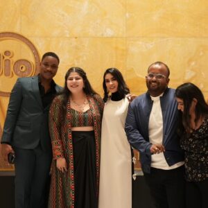 Samuel Abiola Robinson Instagram - 😍HOUSEFULL!!! We had a Very successful World Premiere and Red Carpet event last night for Dilli Dark. Thank you to everyone who came to see the film and made the event a big success ♥️

@dilli.dark 
Written and Directed by @dibakardasroy
Starring: @samuelabiolarobinson @geetikavidya @shantanuanam 

#Dillidark #housefull #redcarpet #samuelabiolarobinson #geetikavidya #hindifilm #hindimovie #newmovie #filmfest #worldpremiere #redcarpet #greensuit